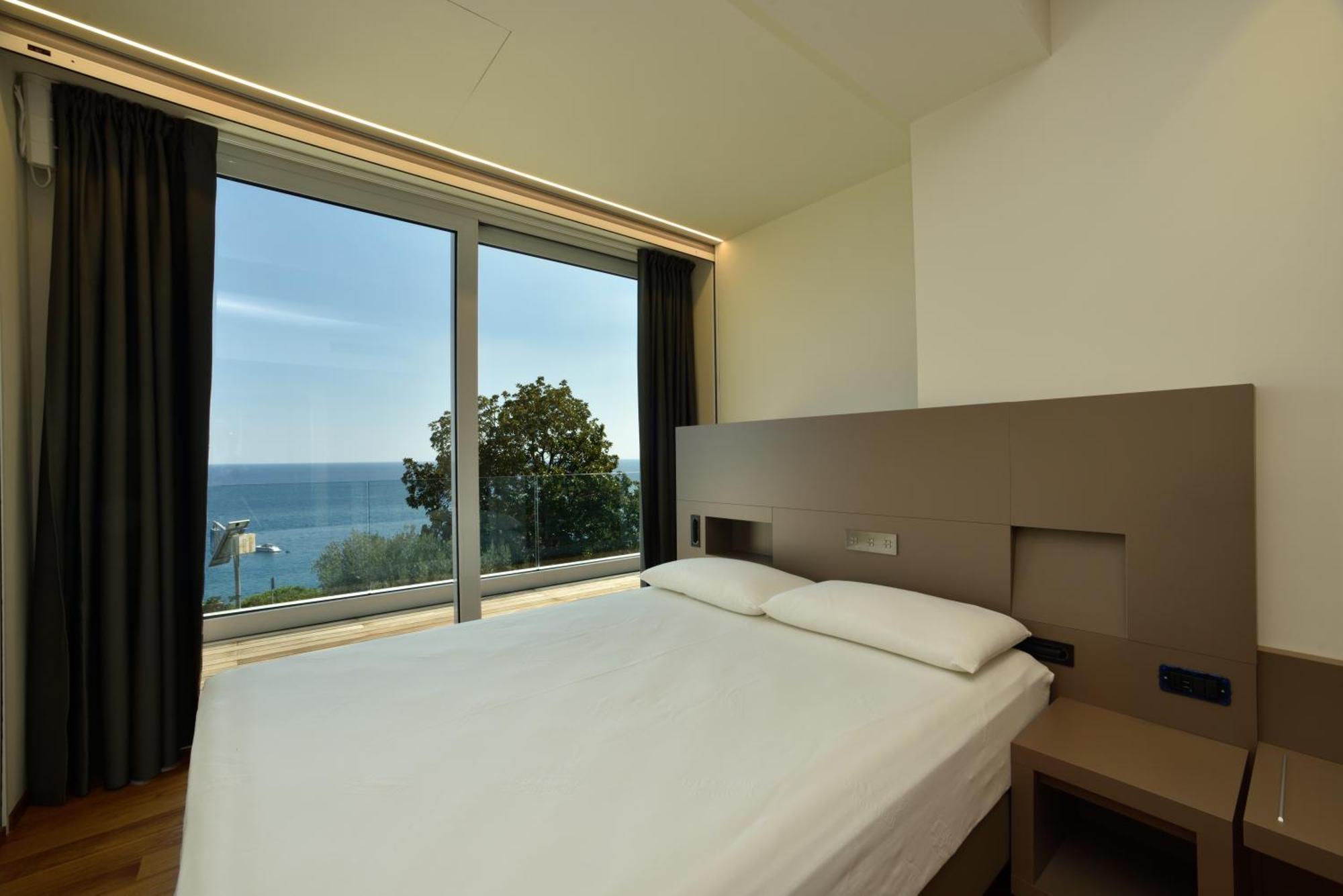 Hotel Le Roi Varazze Exteriér fotografie